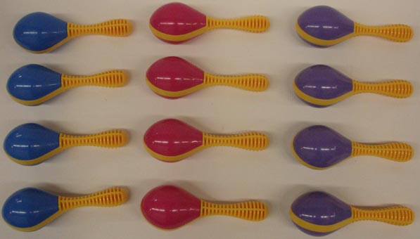 Picture of 12 egg-shaped maracitos